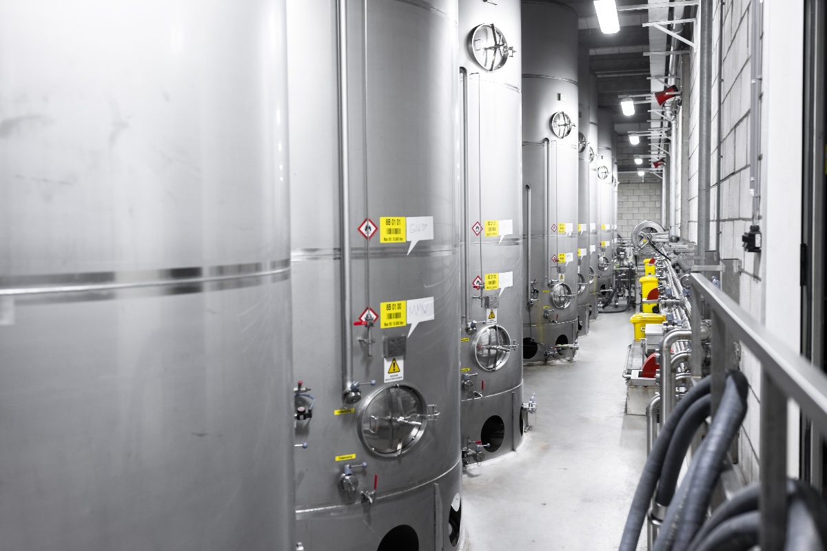 Bulk Rum at E&A Scheer Warehouse
